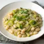 leek white bean skillet Serving