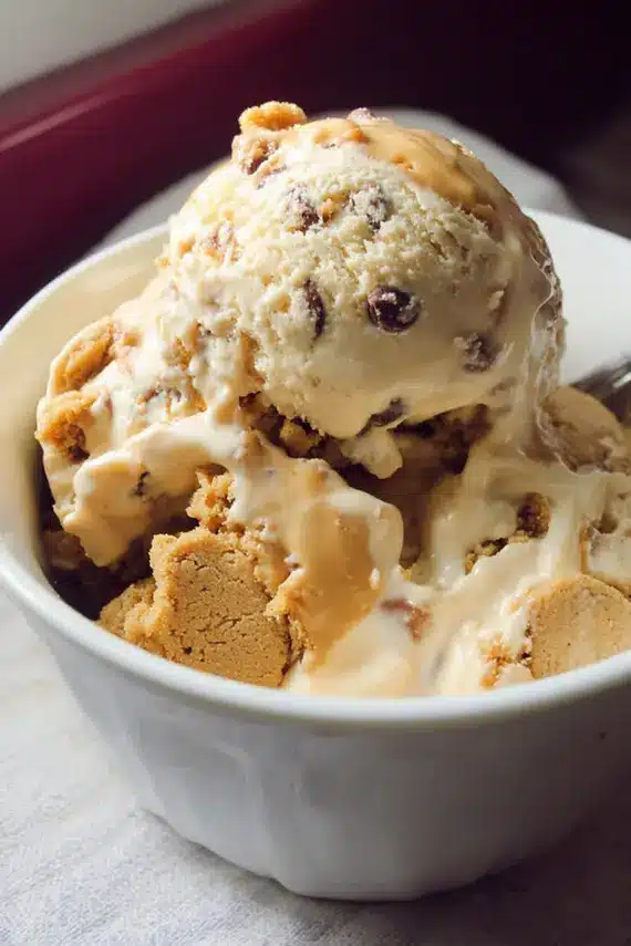 Cookie ice cream recipe served in a bowl with toppings