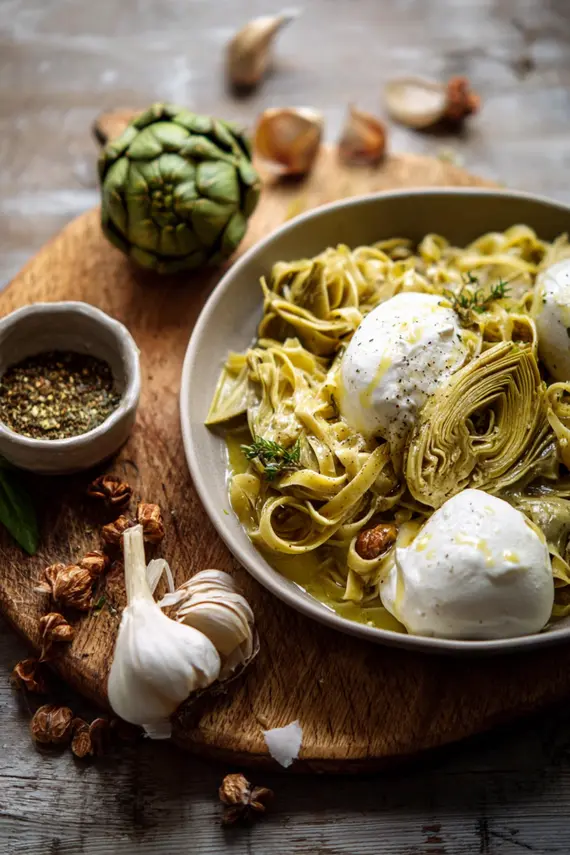 Marinated artichoke hearts for artichoke burrata pasta